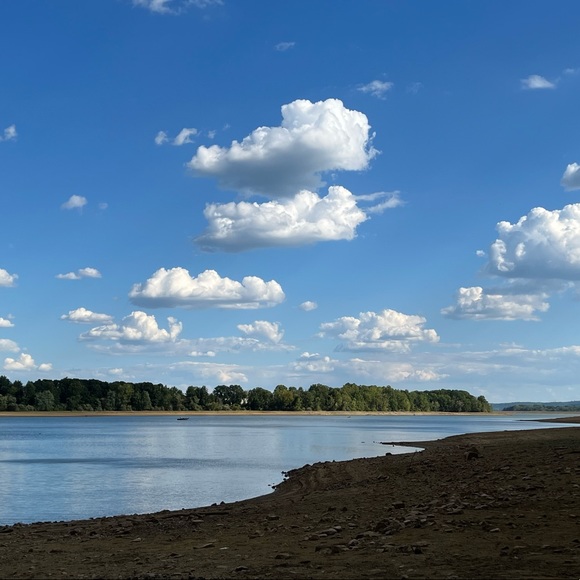 Hi, I’m Linda 👋 - Picture 2 of 12